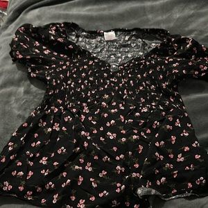 No boundaries size XL shirt